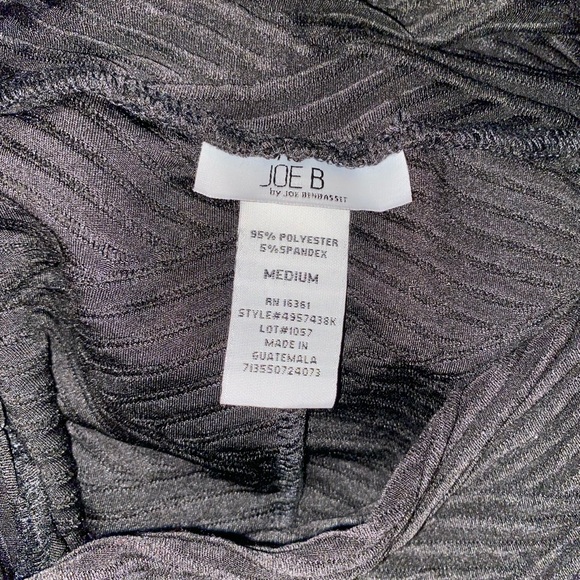 Patterned Skirt - Picture 3 of 3